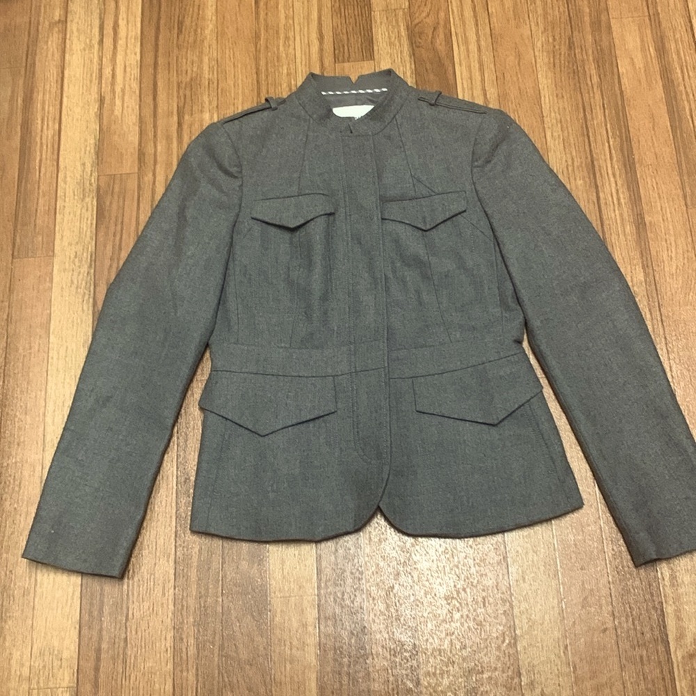 Banana Republic women’s wool blazer. Size 8